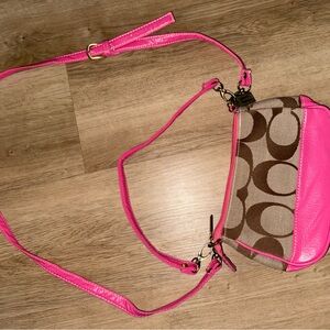 Vintage Coach crossbody/shoulder bag